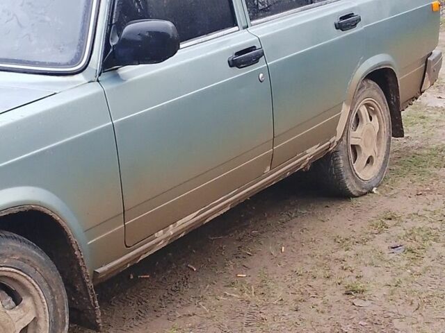 Зелений ВАЗ 2107, об'ємом двигуна 1.5 л та пробігом 9 тис. км за 947 $, фото 1 на Automoto.ua