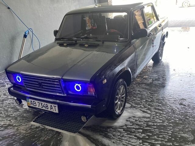 Зеленый ВАЗ 2107, объемом двигателя 1.7 л и пробегом 98 тыс. км за 1750 $, фото 1 на Automoto.ua