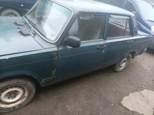 Зеленый ВАЗ 2107, объемом двигателя 1.5 л и пробегом 116 тыс. км за 568 $, фото 1 на Automoto.ua