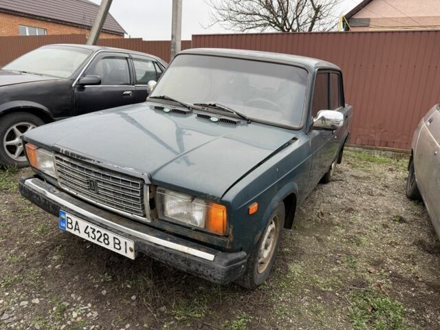 Зеленый ВАЗ 2107, объемом двигателя 1.6 л и пробегом 220 тыс. км за 712 $, фото 1 на Automoto.ua