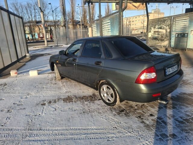 Зелений ВАЗ 2107, об'ємом двигуна 1.6 л та пробігом 220 тис. км за 2100 $, фото 1 на Automoto.ua