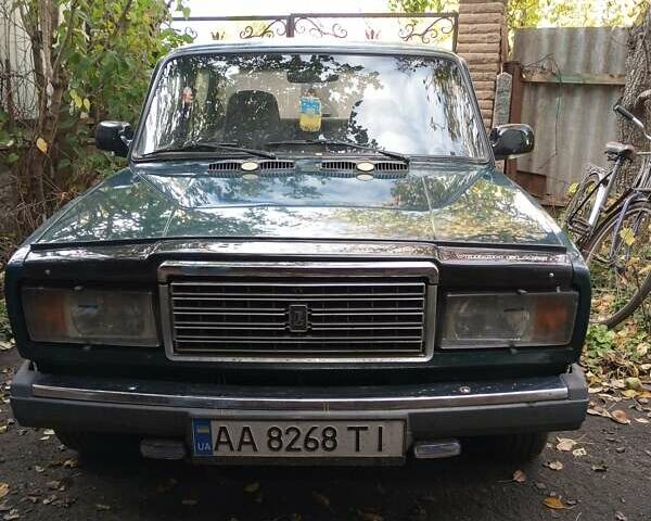 Зеленый ВАЗ 2107, объемом двигателя 1.45 л и пробегом 176 тыс. км за 1300 $, фото 1 на Automoto.ua