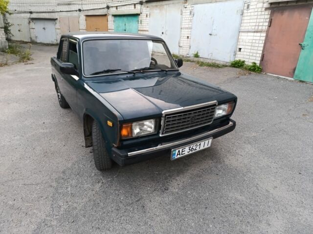 Зеленый ВАЗ 2107, объемом двигателя 1.5 л и пробегом 30 тыс. км за 1304 $, фото 1 на Automoto.ua
