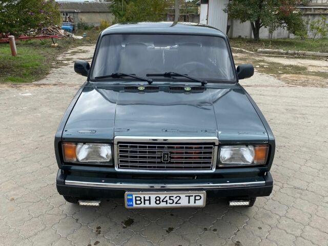 Зеленый ВАЗ 2107, объемом двигателя 1.6 л и пробегом 2 тыс. км за 1700 $, фото 1 на Automoto.ua