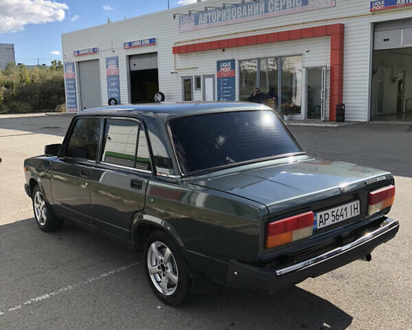 Зеленый ВАЗ 2107, объемом двигателя 1.5 л и пробегом 100 тыс. км за 2411 $, фото 1 на Automoto.ua