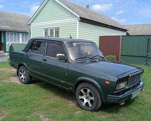 Зеленый ВАЗ 2107, объемом двигателя 1.6 л и пробегом 118 тыс. км за 2400 $, фото 1 на Automoto.ua