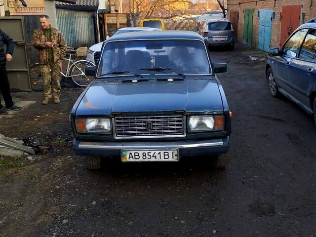 Зеленый ВАЗ 2107, объемом двигателя 1.6 л и пробегом 120 тыс. км за 1050 $, фото 1 на Automoto.ua