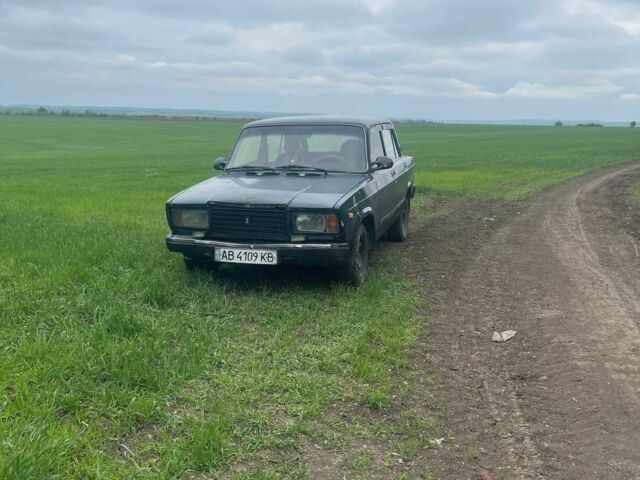 Зеленый ВАЗ 2107, объемом двигателя 1.5 л и пробегом 608 тыс. км за 572 $, фото 1 на Automoto.ua