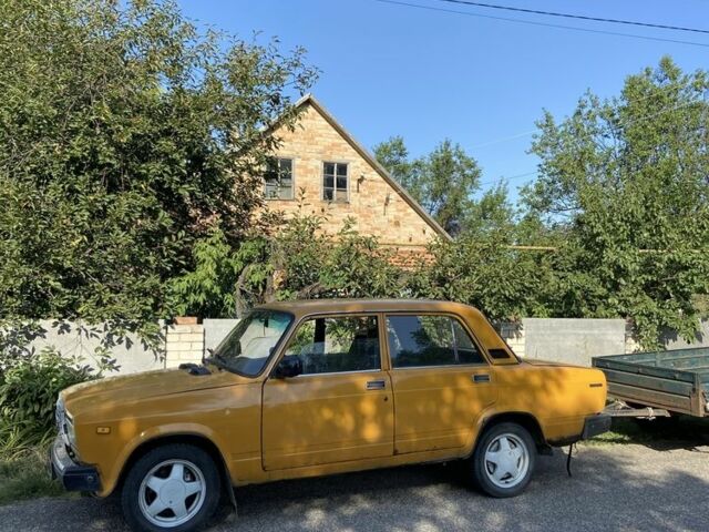 Помаранчевий ВАЗ 2107, об'ємом двигуна 1.3 л та пробігом 25 тис. км за 37000 $, фото 1 на Automoto.ua
