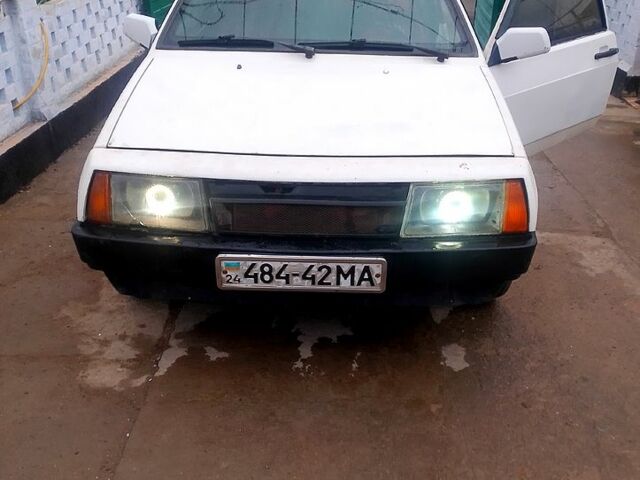 Білий ВАЗ 2108, об'ємом двигуна 1.3 л та пробігом 187 тис. км за 1000 $, фото 1 на Automoto.ua