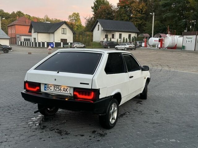 Белый ВАЗ 2108, объемом двигателя 1.5 л и пробегом 120 тыс. км за 502 $, фото 1 на Automoto.ua