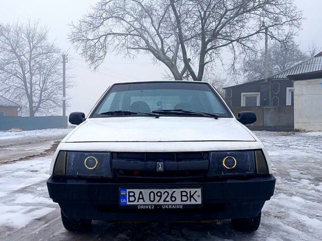 Білий ВАЗ 2108, об'ємом двигуна 1.3 л та пробігом 230 тис. км за 950 $, фото 1 на Automoto.ua