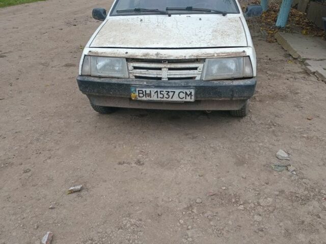 ВАЗ 2108 1985 в Татарбунарах на Automoto.ua Белый ВАЗ 2108, объемом двигателя 1 л и пробегом 500 тыс. км за 286 $, фото 1 на Automoto.ua