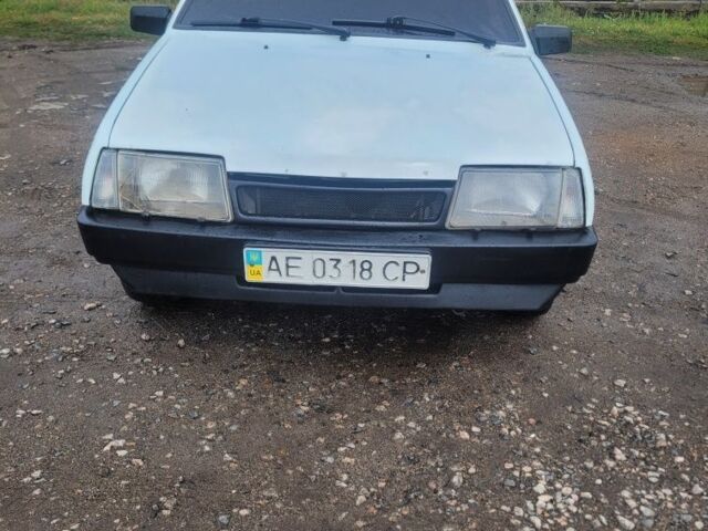 Белый ВАЗ 2108, объемом двигателя 1 л и пробегом 150 тыс. км за 792 $, фото 1 на Automoto.ua