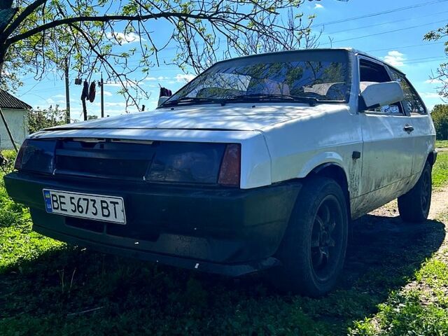 Белый ВАЗ 2108, объемом двигателя 1.3 л и пробегом 0 тыс. км за 700 $, фото 1 на Automoto.ua