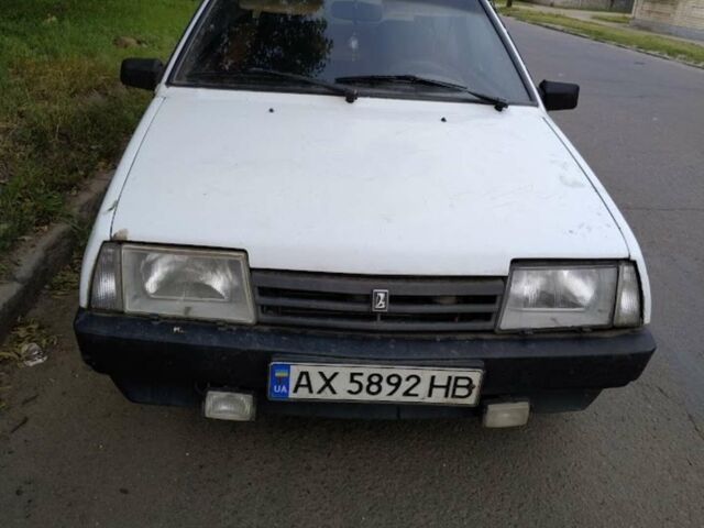 Белый ВАЗ 2108, объемом двигателя 1.3 л и пробегом 75 тыс. км за 800 $, фото 1 на Automoto.ua
