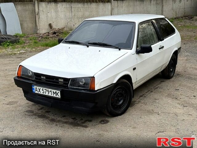 Білий ВАЗ 2108, об'ємом двигуна 1.5 л та пробігом 555 тис. км за 1000 $, фото 1 на Automoto.ua