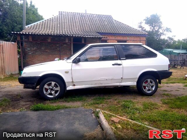 Белый ВАЗ 2108, объемом двигателя 1.5 л и пробегом 0 тыс. км за 550 $, фото 1 на Automoto.ua