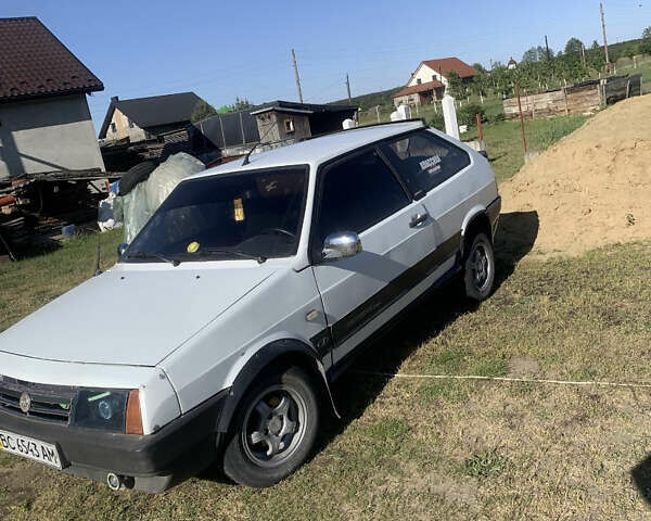 ВАЗ 2108 1987 в Яворове на Automoto.ua Белый ВАЗ 2108, объемом двигателя 1.5 л и пробегом 100 тыс. км за 1500 $, фото 1 на Automoto.ua