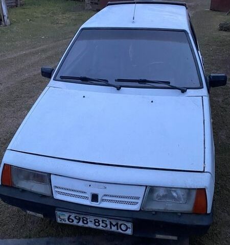 Белый ВАЗ 2108, объемом двигателя 1.3 л и пробегом 61 тыс. км за 750 $, фото 1 на Automoto.ua