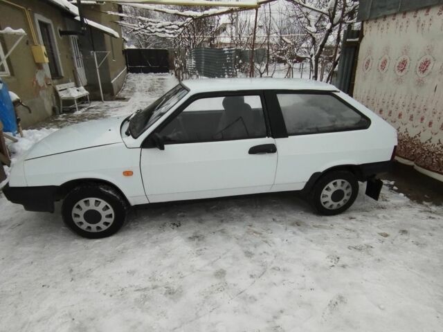 Белый ВАЗ 2108, объемом двигателя 1.3 л и пробегом 388 тыс. км за 674 $, фото 1 на Automoto.ua
