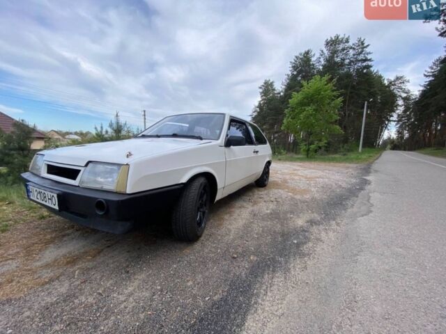 Белый ВАЗ 2108, объемом двигателя 1.3 л и пробегом 100 тыс. км за 1600 $, фото 1 на Automoto.ua