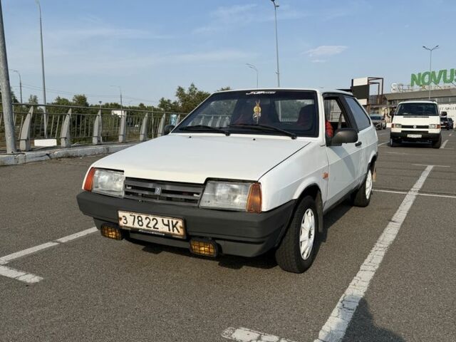Белый ВАЗ 2108, объемом двигателя 0 л и пробегом 120 тыс. км за 701 $, фото 1 на Automoto.ua
