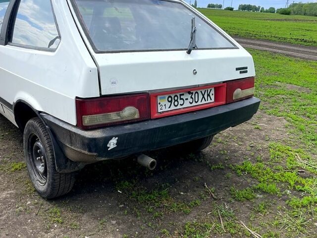 Белый ВАЗ 2108, объемом двигателя 1.3 л и пробегом 0 тыс. км за 400 $, фото 1 на Automoto.ua