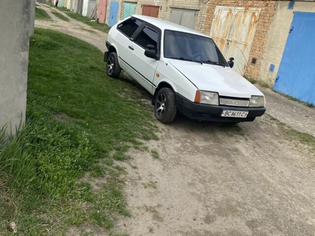Белый ВАЗ 2108, объемом двигателя 1.3 л и пробегом 2 тыс. км за 1500 $, фото 1 на Automoto.ua