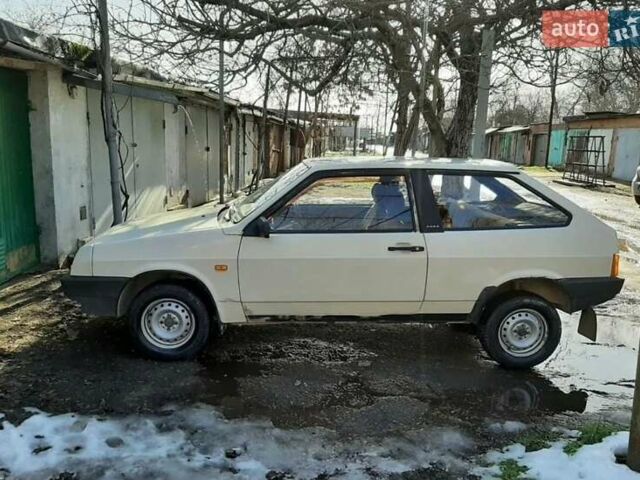 Белый ВАЗ 2108, объемом двигателя 1.29 л и пробегом 362 тыс. км за 650 $, фото 1 на Automoto.ua