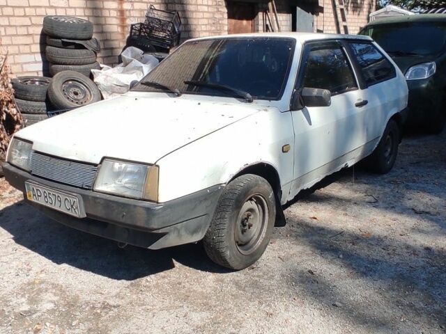 Белый ВАЗ 2108, объемом двигателя 1.3 л и пробегом 200 тыс. км за 364 $, фото 1 на Automoto.ua