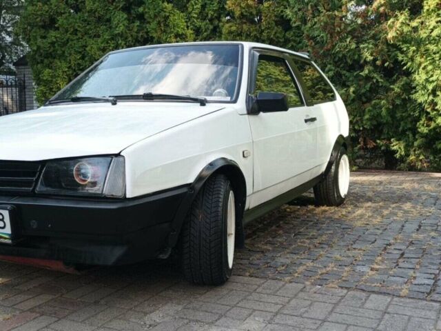 Белый ВАЗ 2108, объемом двигателя 1.29 л и пробегом 50 тыс. км за 1600 $, фото 1 на Automoto.ua