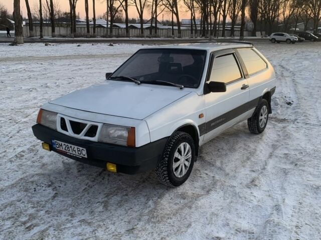 Белый ВАЗ 2108, объемом двигателя 1.3 л и пробегом 203 тыс. км за 1100 $, фото 1 на Automoto.ua