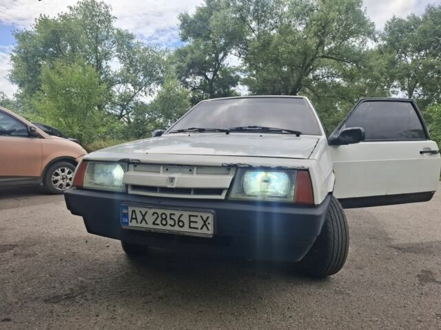 Білий ВАЗ 2108, об'ємом двигуна 1.3 л та пробігом 250 тис. км за 784 $, фото 1 на Automoto.ua