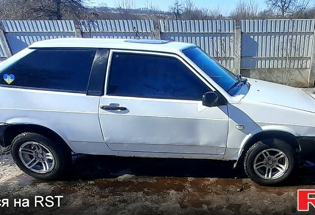 Белый ВАЗ 2108, объемом двигателя 1.3 л и пробегом 0 тыс. км за 950 $, фото 1 на Automoto.ua