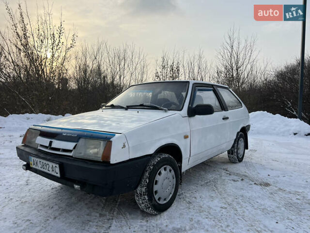 Білий ВАЗ 2108, об'ємом двигуна 1.3 л та пробігом 200 тис. км за 800 $, фото 1 на Automoto.ua