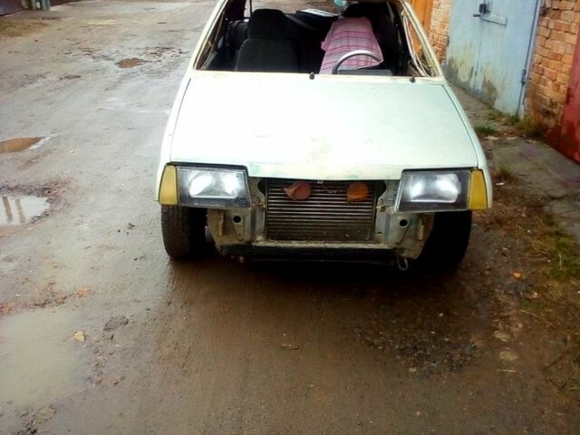 Білий ВАЗ 2108, об'ємом двигуна 1.3 л та пробігом 200 тис. км за 600 $, фото 1 на Automoto.ua