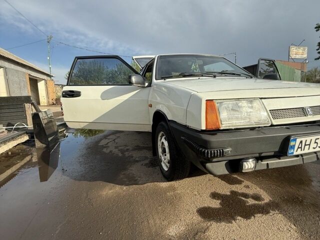 Белый ВАЗ 2108, объемом двигателя 1.3 л и пробегом 50 тыс. км за 710 $, фото 1 на Automoto.ua