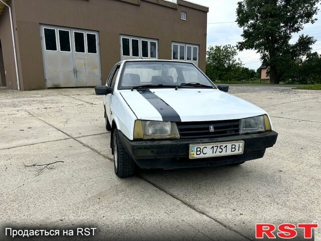 Белый ВАЗ 2108, объемом двигателя 1.5 л и пробегом 0 тыс. км за 800 $, фото 1 на Automoto.ua