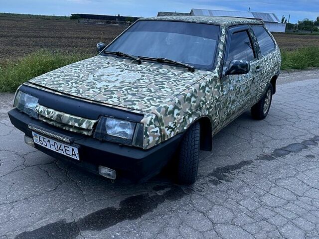 Белый ВАЗ 2108, объемом двигателя 1.3 л и пробегом 0 тыс. км за 1000 $, фото 1 на Automoto.ua