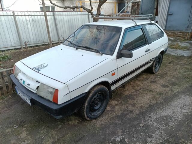 Белый ВАЗ 2108, объемом двигателя 1.3 л и пробегом 600 тыс. км за 850 $, фото 1 на Automoto.ua