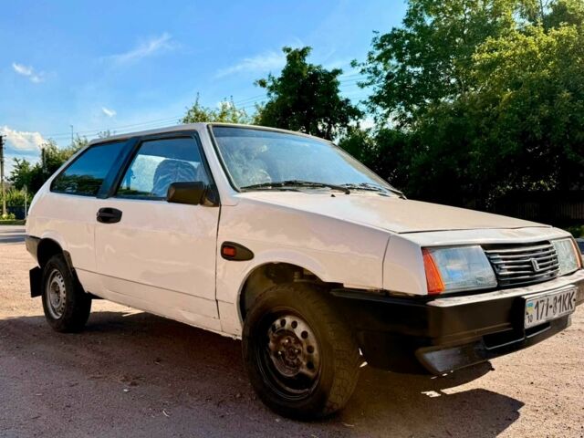 Белый ВАЗ 2108, объемом двигателя 1.5 л и пробегом 96 тыс. км за 449 $, фото 1 на Automoto.ua