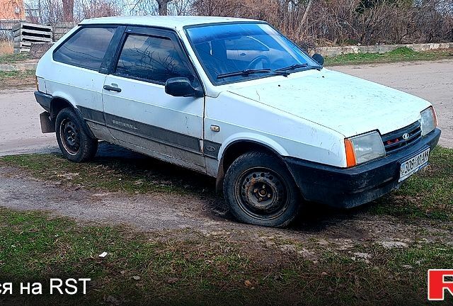 Белый ВАЗ 2108, объемом двигателя 13 л и пробегом 311 тыс. км за 700 $, фото 1 на Automoto.ua