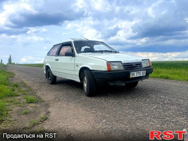 Белый ВАЗ 2108, объемом двигателя 1.5 л и пробегом 111 тыс. км за 850 $, фото 1 на Automoto.ua