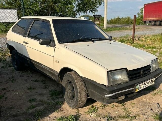 Белый ВАЗ 2108, объемом двигателя 1.5 л и пробегом 896 тыс. км за 499 $, фото 1 на Automoto.ua