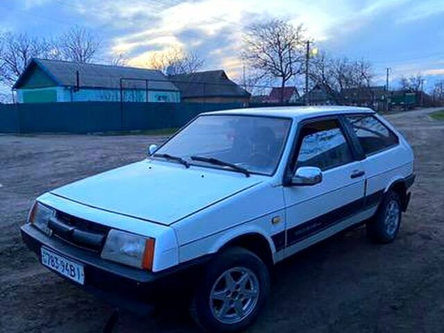 Белый ВАЗ 2108, объемом двигателя 13 л и пробегом 0 тыс. км за 590 $, фото 1 на Automoto.ua