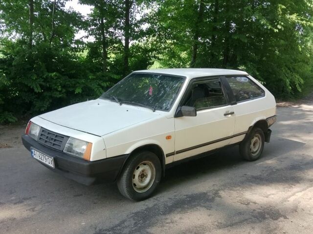 Белый ВАЗ 2108, объемом двигателя 1.3 л и пробегом 130 тыс. км за 494 $, фото 1 на Automoto.ua