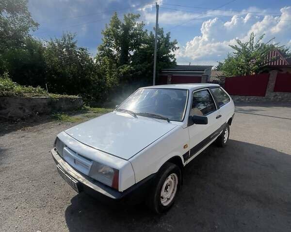 Белый ВАЗ 2108, объемом двигателя 1.3 л и пробегом 71 тыс. км за 750 $, фото 1 на Automoto.ua