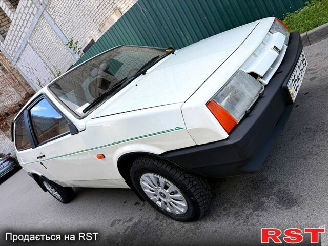 Білий ВАЗ 2108, об'ємом двигуна 1.3 л та пробігом 193 тис. км за 999 $, фото 1 на Automoto.ua