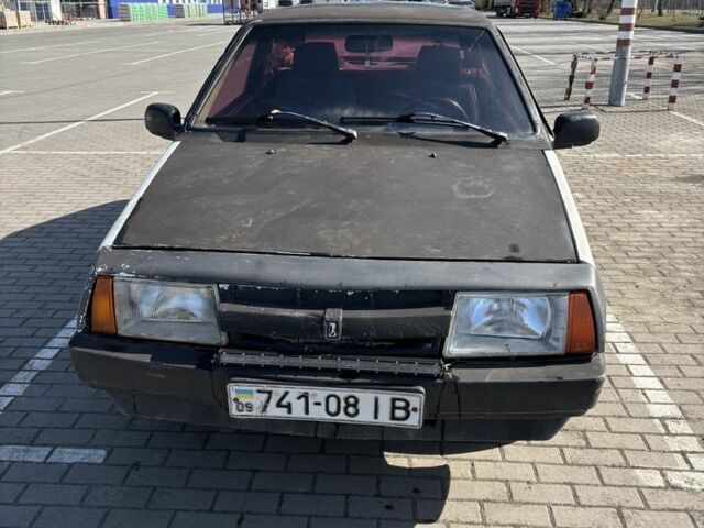 Белый ВАЗ 2108, объемом двигателя 0 л и пробегом 100 тыс. км за 500 $, фото 1 на Automoto.ua